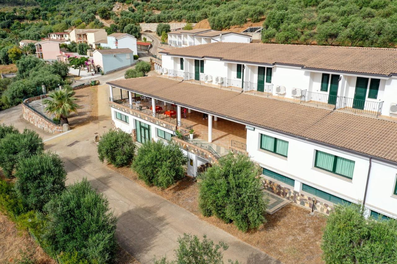 Hotel Is Murtas Jerzu Экстерьер фото