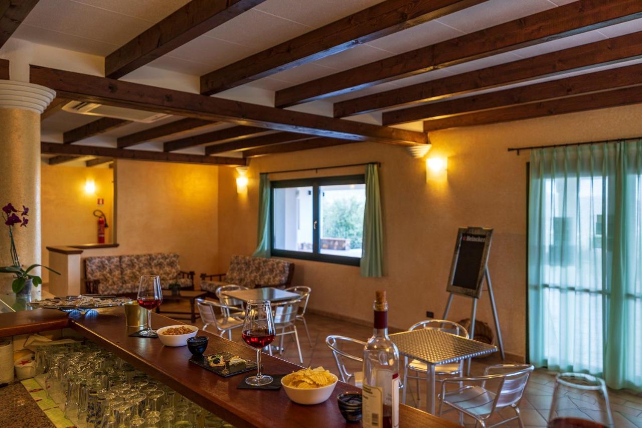 Hotel Is Murtas Jerzu Экстерьер фото